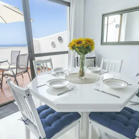 Canovas - Casa Cathari