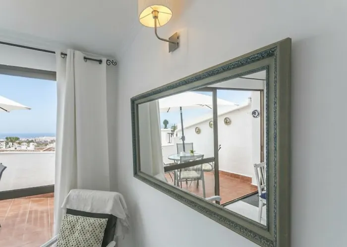 Canovas - Casa Cathari Daire Nerja